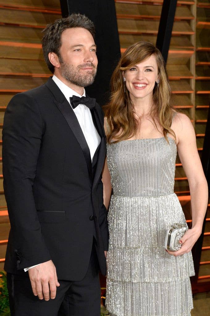 Actors Ben Affleck (L) and Jennifer Garner attend the 2014 Vanity Fair Oscar Party hosted by Graydon Carter on March 2, 2014 in West Hollywood, California.  (Photo by Pascal Le Segretain/Getty Images)