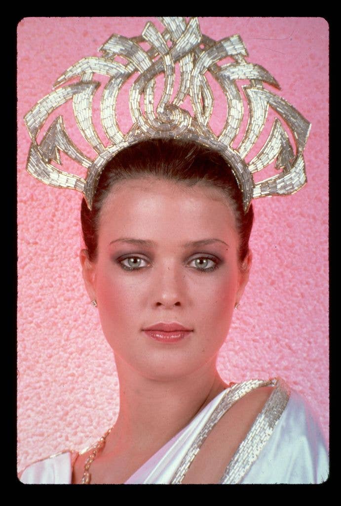 melody anderson tiara