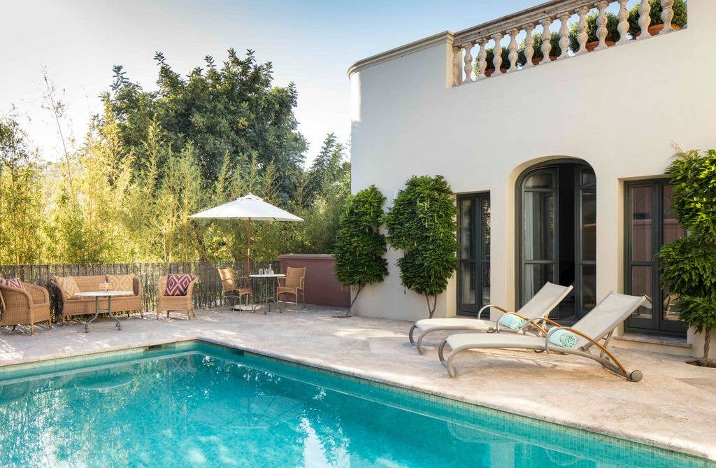 The pool where Michelle and Sasha sunbathed