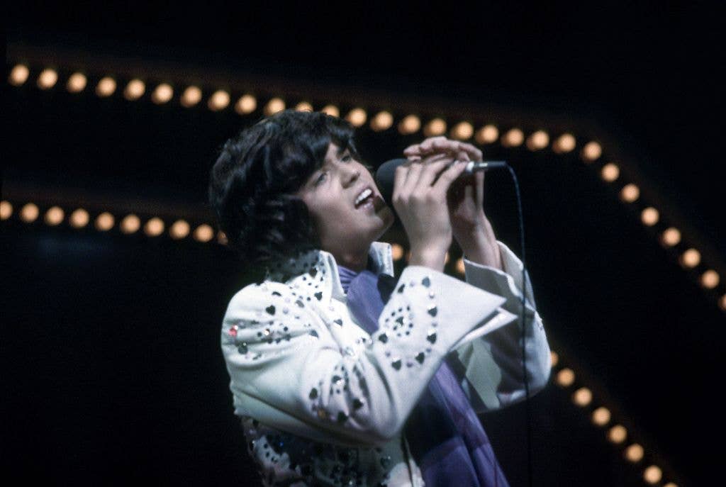 Donny Osmond on stage at the London Palladium circa 1973 in London, England. (Photo by PL Gould/IMAGES/Getty Images)