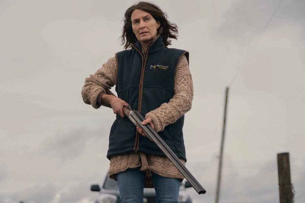 Helen Baxendale as Bethany Morgan in The Dark
