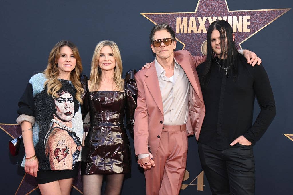 Kyra and Kevin Bacon with their children Sosie and Travis 