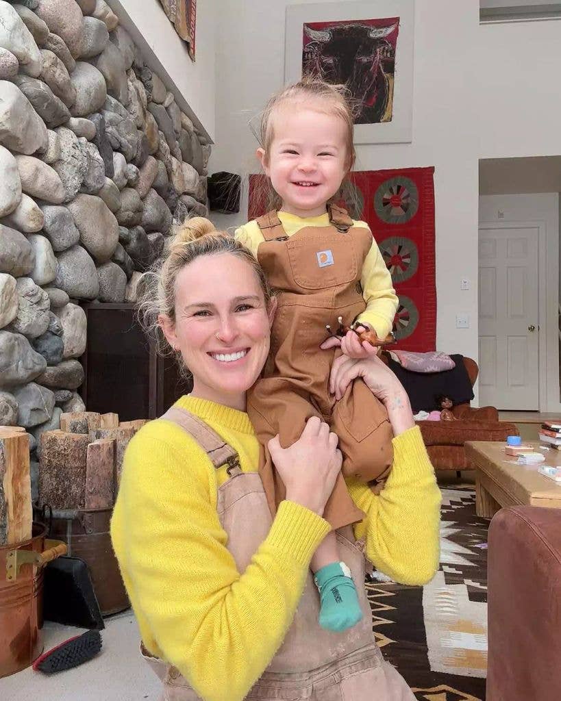 Rumer Willis daughter louetta smiling