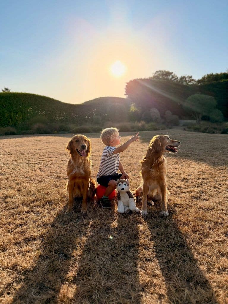 James Middleton's son Inigo watches the eclipse