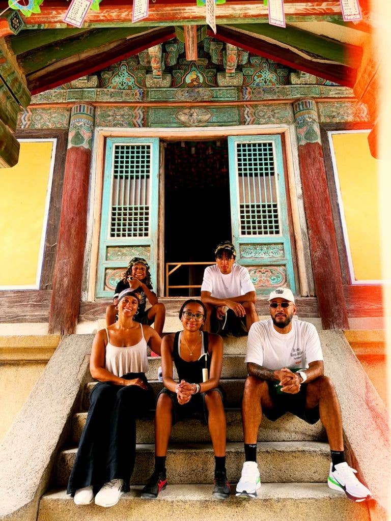 Alicia Keys and Swizz Beatz with their kids