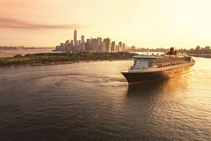 The Queen Mary 2 against the New York skyline