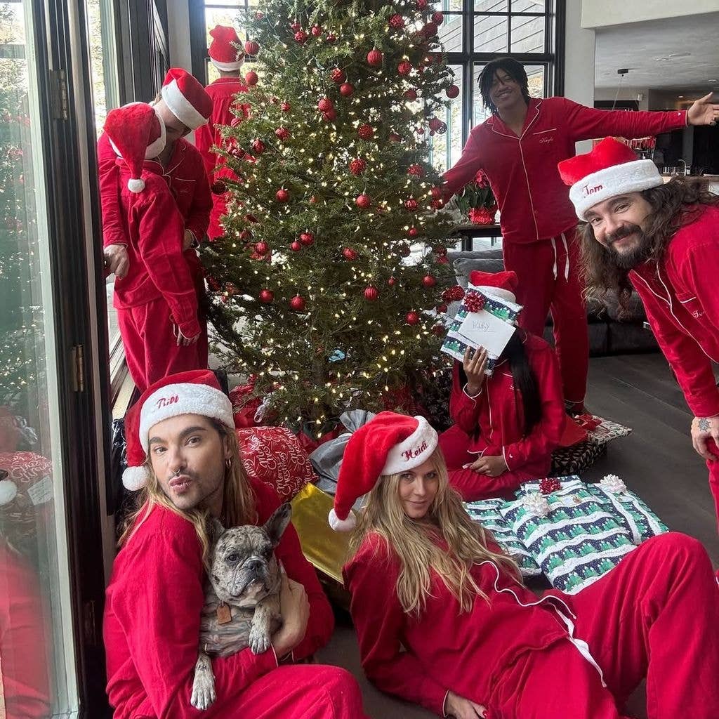 Heidi Klum joined by husband Tom Kaulitz, brother-in-law Bill Kaulitz, four kids Leni, Henry, Johan and Lou, and Leni's boyfriend Aris Rechevsky for family Christmas photo, shared on Instagram