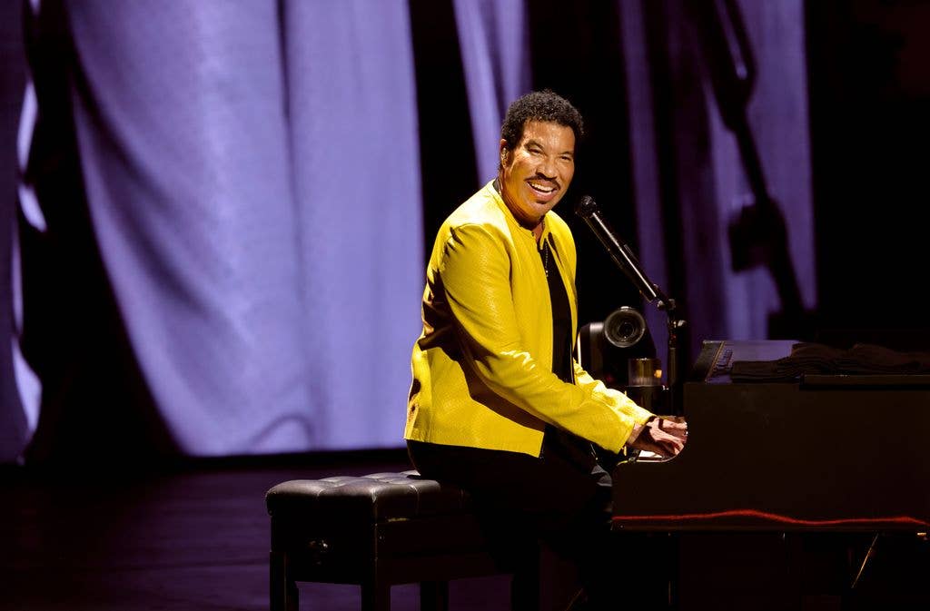 Lionel Richie performs on stage at The Muny in St. Louis on Saturday, Aug. 29, 2026.