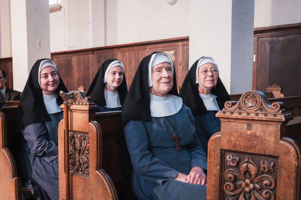 Sister Veronica (REBECCA GETHINGS), Sister Catherine (MOLLY VEVERS), Sister Monica Joan (JUDY PARFITT), Sister Julienne (JENNY AGUTTER) 