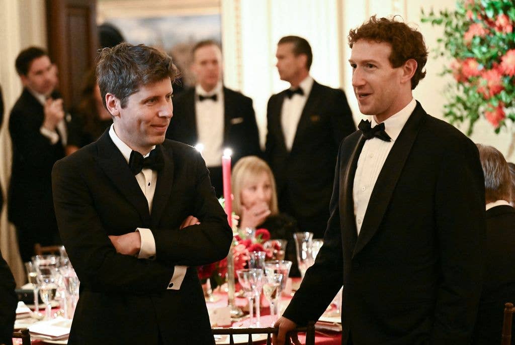 OpenAI CEO Sam Altman (L) and Meta CEO Mark Zuckerberg (R) attend a state dinner hosted by President Donald Trump