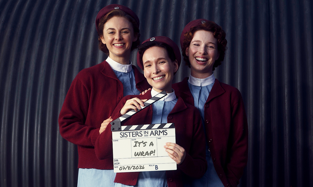 Olive Dobbs (Ellie Mckay), Marianne Siegler (Liv Andrusier), Sybil Maxted (Lizzie Back) in Sisters in Arms