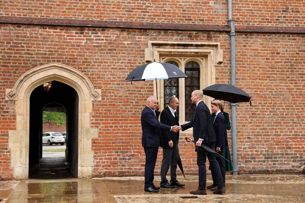 The royals were met by headmaster Simon Henderson and provost Nicholas Coleridge 