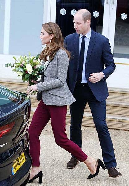 kate middleton public slip up